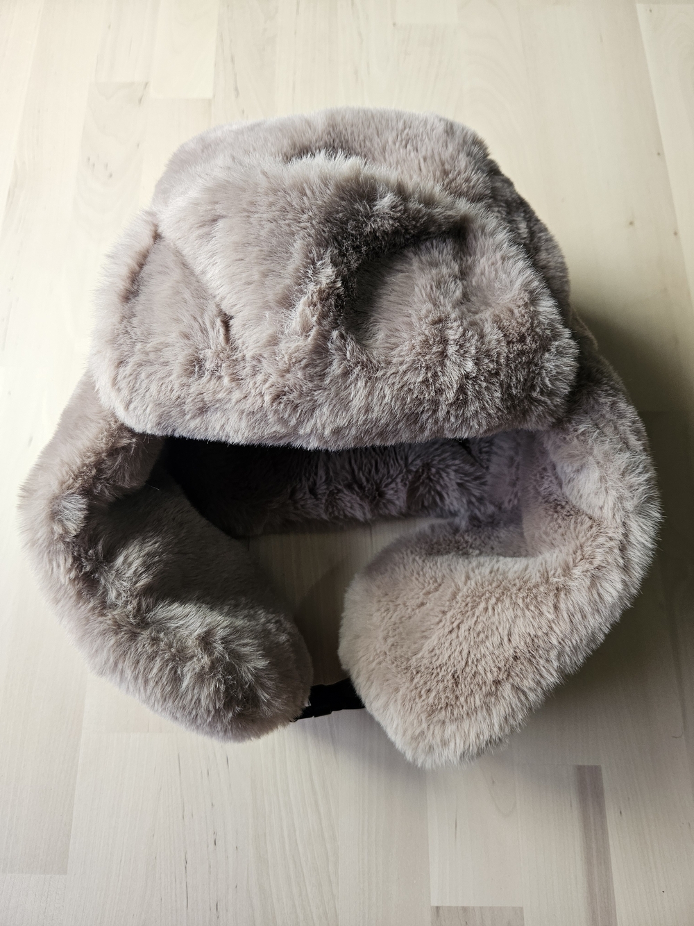 NWOT KOMBI Faux Fur Trapper Hat - Solid Beige Aviator Ushanka - One Size